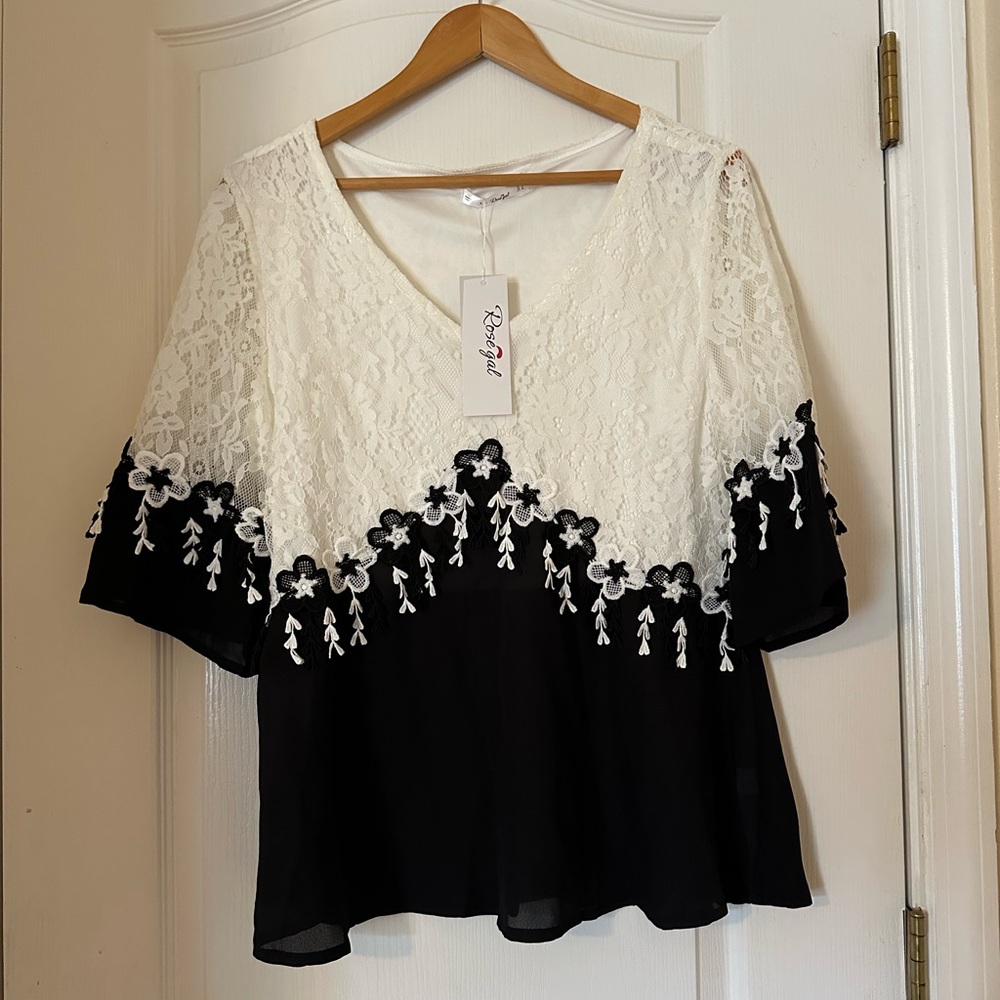 Rosegal White and Cream Embellished 3/4 Sleeve Blouse